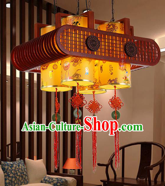 Traditional Chinese Handmade Wood Carving Sheepskin Lantern Classical Palace Lantern China Ceiling Palace Lamp
