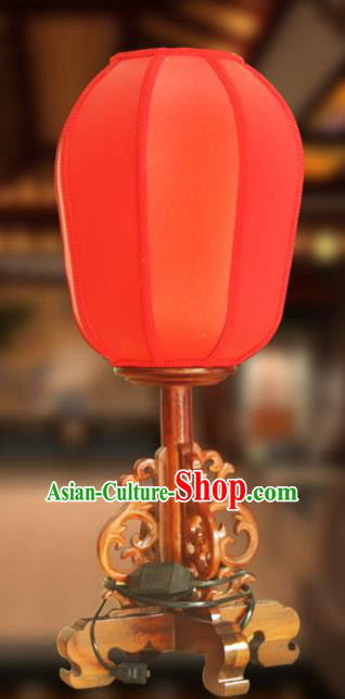 Traditional Chinese Handmade Red Sheepskin Lantern Classical Palace Lantern China Table Palace Lamp