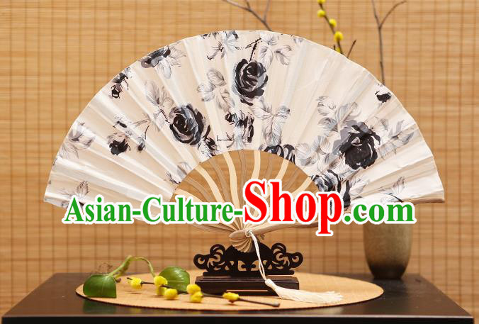 Traditional Chinese Crafts Printing White Silk Folding Fan Sensu Fans for Women