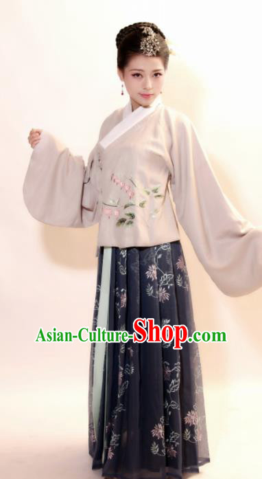 Chinese Ancient Palace Lady Hanfu Han Dynasty Imperial Concubine Queen Embroidered Historical Costumes