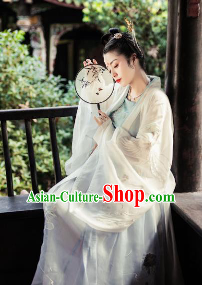 Chinese Traditional Jin Dynasty Princess Embroidered Wide Sleeve Cardigan Ancient Maidenform Costumes for Women