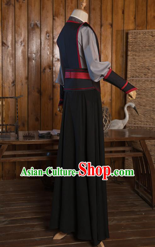 Ancient Chinese Cosplay Costume Chinese Shoes Traditional China Swordsman Clothing and Jewelry Accessories