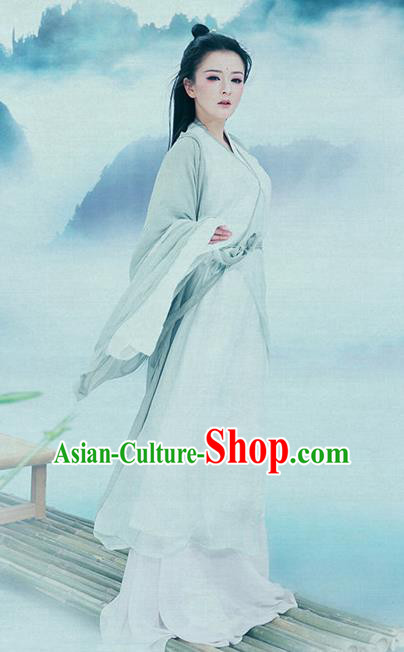 Traditional Chinese Jin Dynasty Costumes Ancient Swordswoman Dress and Headpiece for Women