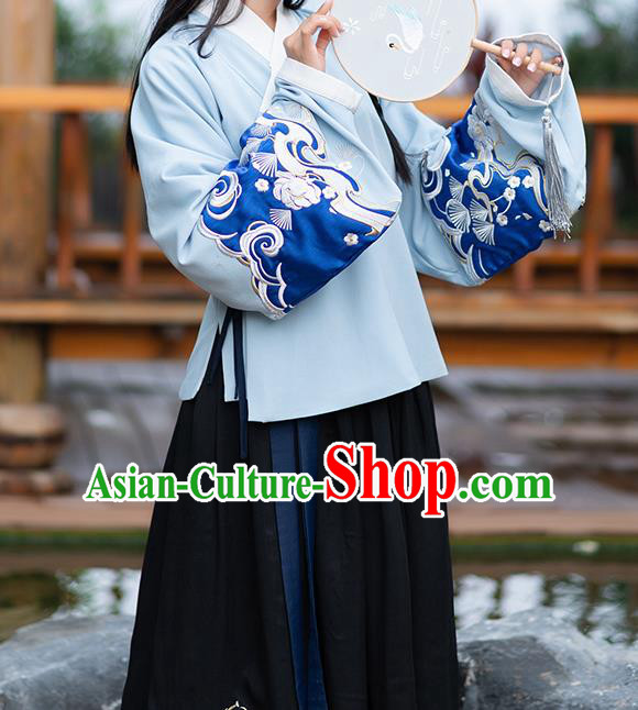 Chinese Ancient Palace Lady Hanfu Han Dynasty Imperial Concubine Queen Embroidered Historical Costumes
