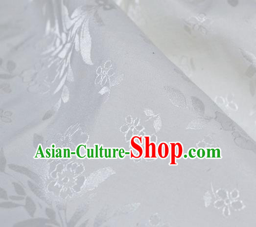 Chinese Traditional Flower Silk Fabric Brocade Embroidered Fabric Dress Material