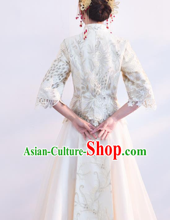 Chinese Traditional Embroidered Wedding Costumes White Xiuhe Suits Ancient Bride Dress for Women