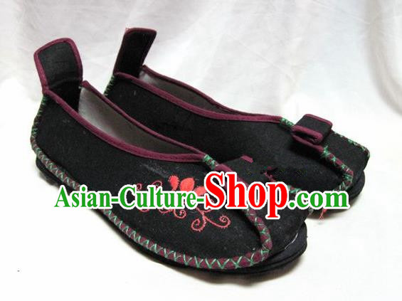 Asian Chinese Shoes Wedding Shoes Traditional Black Hanfu Shoes Embroidered Shoes for Women