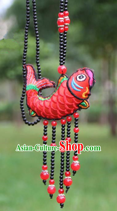 Chinese Traditional Jewelry Accessories Yunnan Minority Embroidered Red Fish Necklace for Women