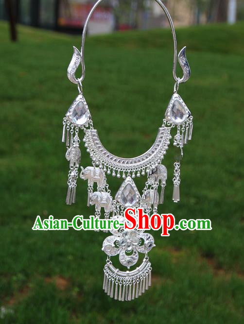 Chinese Traditional Miao Minority White Flowers Crystal Necklace Ethnic Accessories for Women