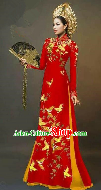 Asian Vietnam National Costume Vietnamese Trational Dress Printing Bamboo Red Ao Dai Cheongsam for Women