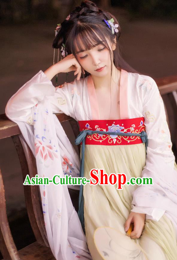 China Ancient Palace Lady Costume Tang Dynasty Princess Embroidered Dress for Women