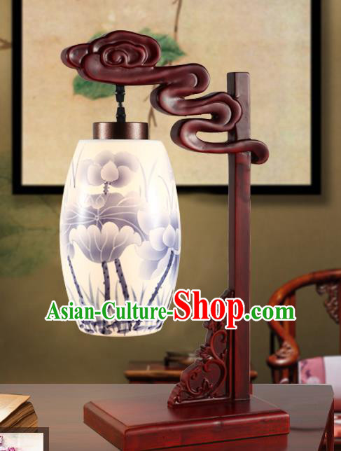 China Handmade Ink Painting Lotus Desk Lantern Painting Lanterns Traditional Lamp