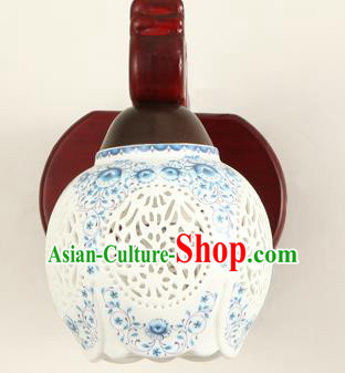 China Handmade Palace Lanterns Pierced Ceramics Wall Lantern Ancient Wood Lanterns Traditional Lamp