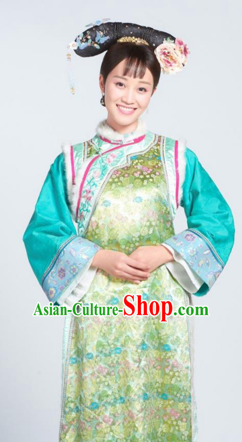 Chinese Ancient Qing Dynasty Manchu Zhenhuan Court Maid Embroidered Historical Costume for Women
