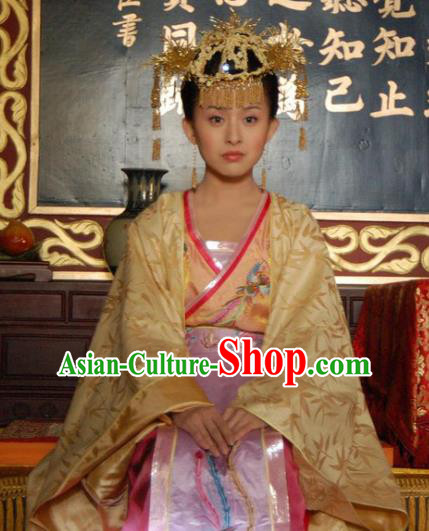 Chinese Ancient Queen Costume Ming Dynasty Palace Lady Empress Embroidered Dress for Women