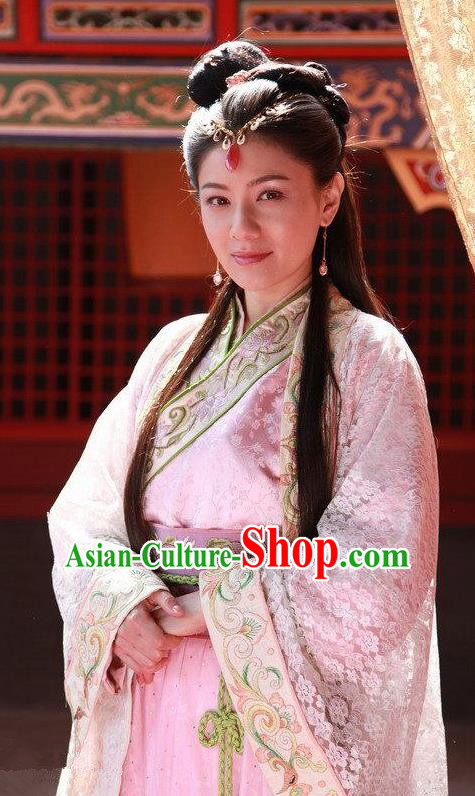 Ancient Chinese Ming Dynasty Princess of Zhu Yuanzhang Embroidered Dress Replica Costume for Women