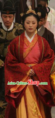 Chinese Ancient Ming Dynasty Empress Dowager Chen Embroidered Dress Costume for Women