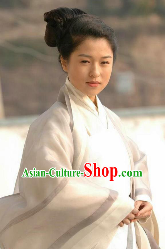 Ancient Chinese Song Dynasty Yang Five Daughter-in-law Swordswoman Replica Costume for Women