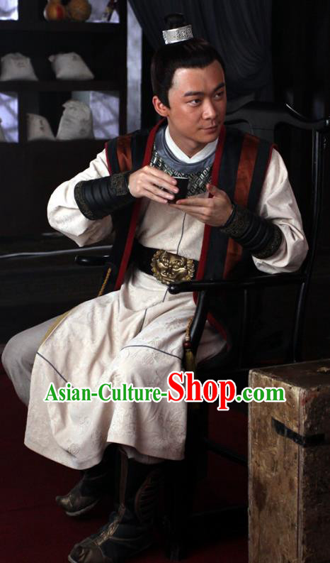 Traditional Chinese Tang Dynasty Knight-errant Swordsman Hanfu Costume for Men