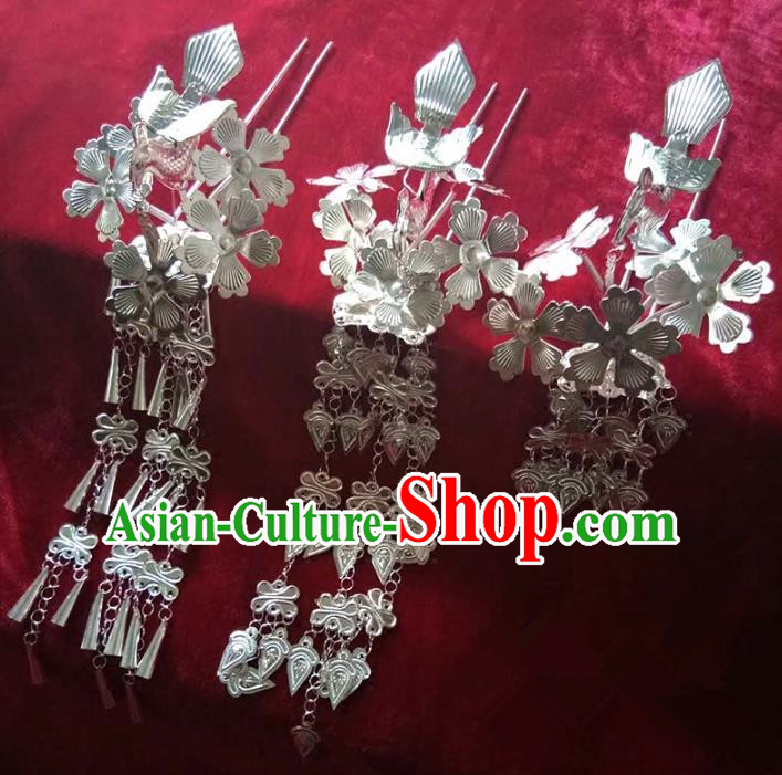 Traditional Chinese Miao Nationality Hair Accessories Tassel Hairpins Hmong Sliver Hair Clip Headwear for Women