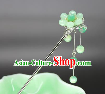 Chinese Ancient Handmade Hair Accessories Green Beads Tassel Step Shake Hair Stick Hairpins for Women