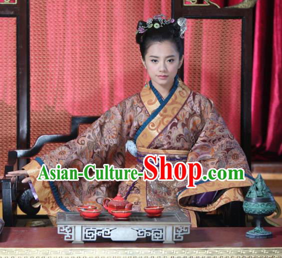 Chinese Ancient Warring States Period Wei Kingdom Princess Consort Hanfu Dress Replica Costume for Women