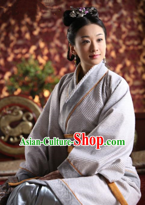 Chinese Ancient Spring and Autumn Period Court Maid Hanfu Dress Las Meninas Replica Costume for Women