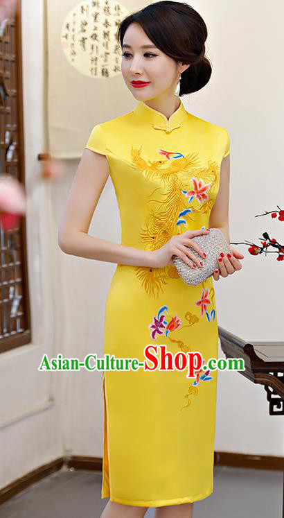 Chinese Traditional Embroidered Phoenix Yellow Silk Mandarin Qipao Dress National Costume Wedding Short Cheongsam for Women