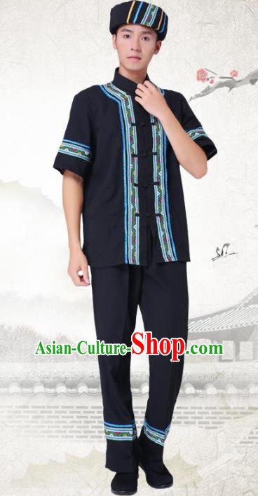 Traditional Chinese Tujia National Minority Costumes, China Blang Ethnic Minority Embroidery Clothing for Men