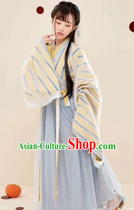Chinese Ancient Jin Dynasty Palace Princess Embroidered Costume Traditional Infanta Hanfu Dress for Women