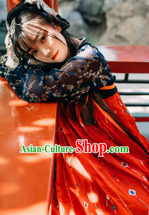 Chinese Ancient Palace Lady Hanfu Han Dynasty Imperial Concubine Queen Embroidered Historical Costumes
