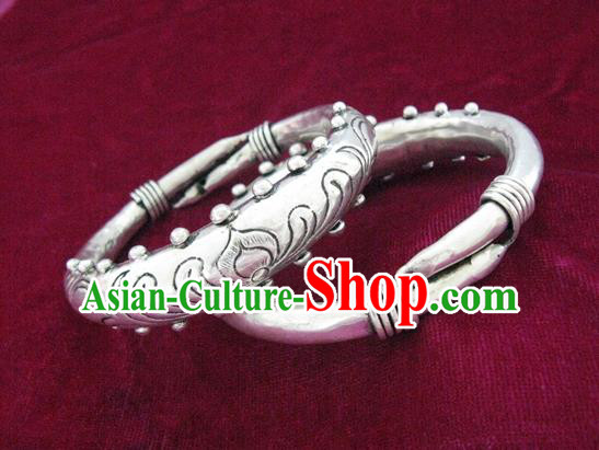 Traditional Chinese Miao Nationality Hair Accessories Hmong Female Folk Dance Hairpins Bracelet Sliver Necklace Headwear for Women