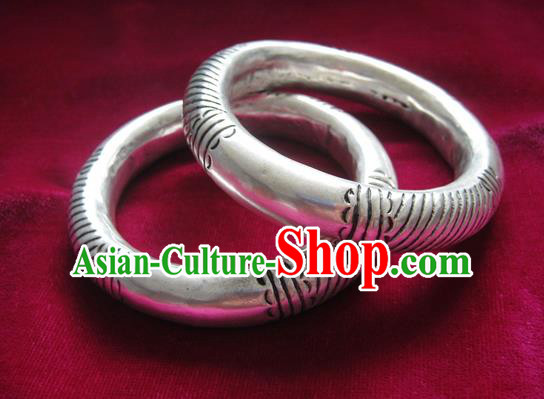 Traditional Chinese Miao Nationality Hair Accessories Hmong Female Folk Dance Hairpins Bracelet Sliver Necklace Headwear for Women