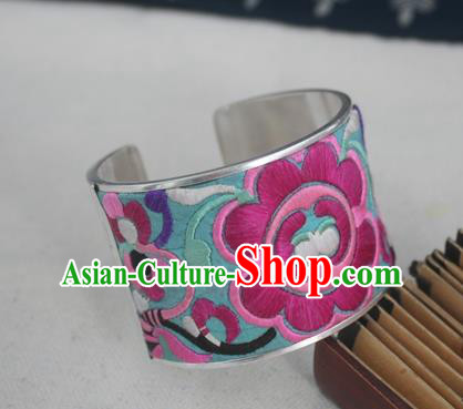 Traditional Chinese Miao Nationality Hair Accessories Hmong Female Folk Dance Hairpins Bracelet Sliver Necklace Headwear for Women