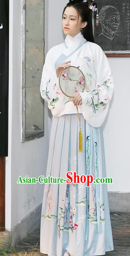Chinese Ancient Palace Lady Hanfu Han Dynasty Imperial Concubine Queen Embroidered Historical Costumes