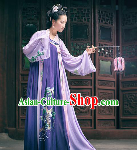 Chinese Ancient Palace Lady Hanfu Han Dynasty Imperial Concubine Queen Embroidered Historical Costumes