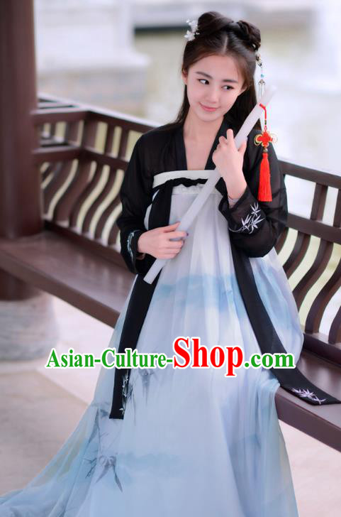 Chinese Ancient Palace Lady Hanfu Han Dynasty Imperial Concubine Queen Embroidered Historical Costumes
