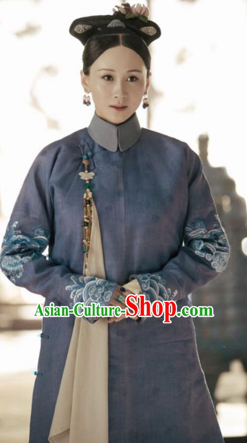 Story of Yanxi Palace Chinese Qing Dynasty Imperial Consort Embroidered Costumes and Headpiece Complete Set