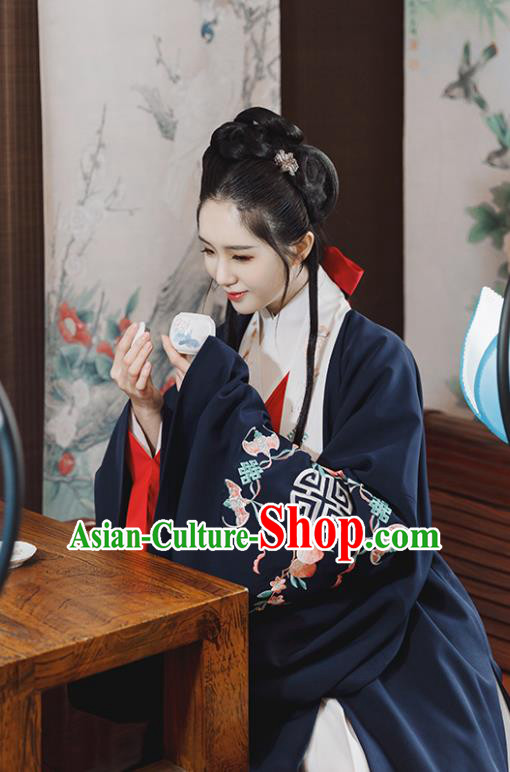 Chinese Ancient Palace Lady Hanfu Han Dynasty Imperial Concubine Queen Embroidered Historical Costumes