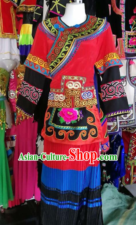 Chinese Traditional Yi Nationality Red Dress Embroidered Costumes for Women