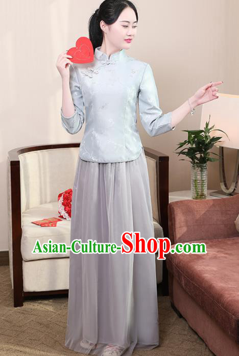 Chinese Ancient Bridesmaid Costumes Traditional Embroidered Grey Qipao Blouse and Skirt for Women