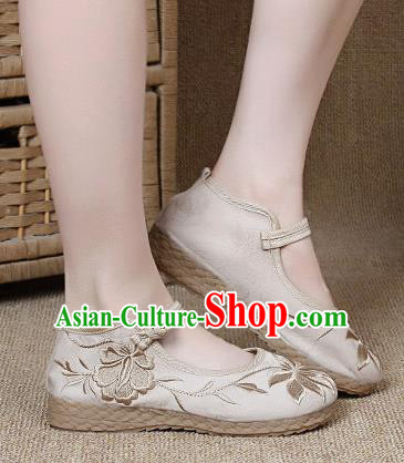 Chinese Shoes Wedding Shoes Traditional Embroidered Shoes Embroidery Lotus Beige Hanfu Shoes for Women