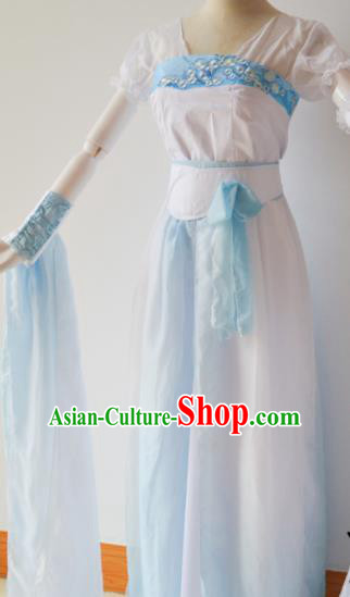 Traditional Chinese Han Dynasty Aristocratic Lady Costumes Ancient Cosplay Swordswoman White Hanfu Dress for Women