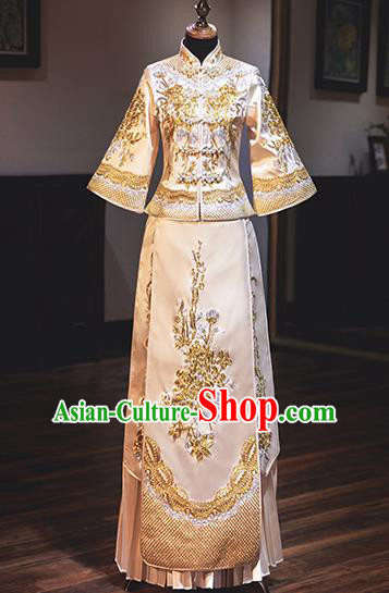 Chinese Traditional Wedding Costumes Bride Toast White Xiuhe Suits Ancient Embroidered Peony Full Dress for Women