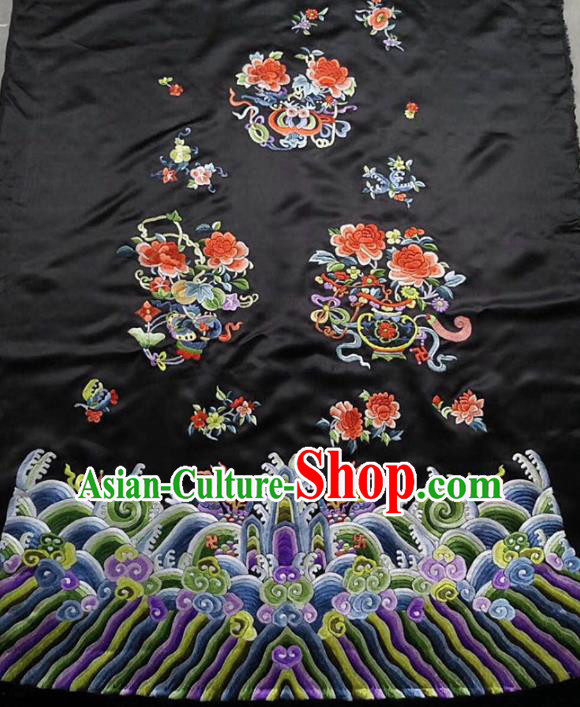 Chinese Traditional Handmade Embroidery Craft Embroidered Butterfly Peony Cloth Patches Embroidering Black Silk Piece