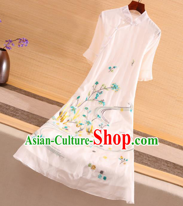 Chinese Traditional Tang Suit Embroidered White Cheongsam National Costume Qipao Dress for Women