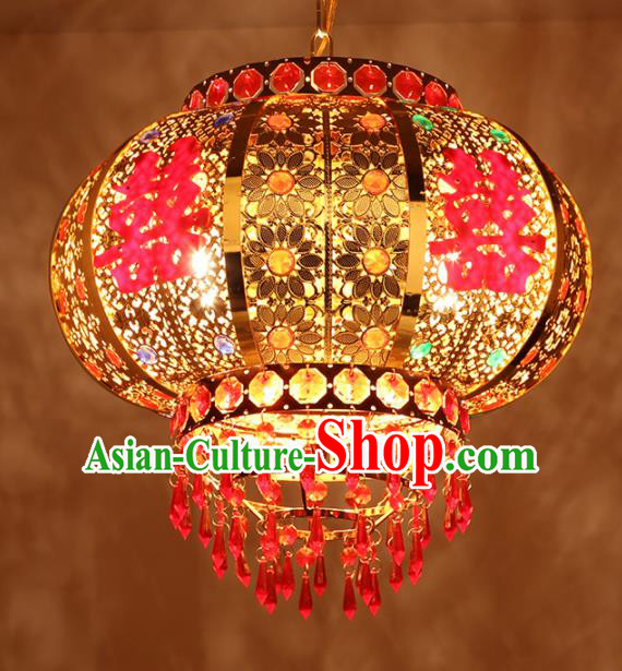 Chinese Traditional New Year Golden Wedding Palace Lantern Handmade Hanging Lantern Asian Ceiling Lanterns Ancient Lamp