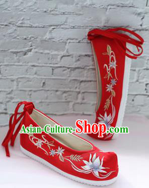 Chinese National Embroidered Lotus Red Shoes Ancient Traditional Princess Shoes Wedding Hanfu Shoes for Women