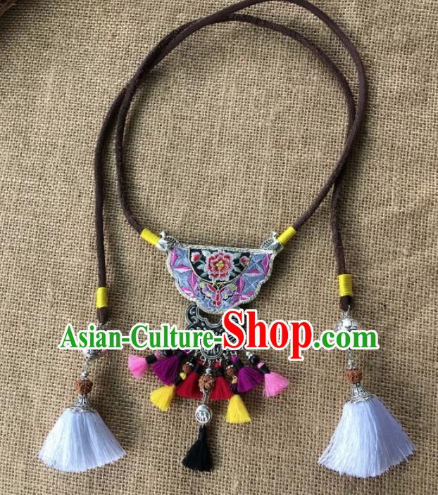Chinese Traditional Ethnic Embroidered Necklace Accessories Nationality Silver Tassel Necklet for Women