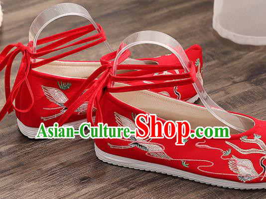 Traditional Chinese Embroidered Crane Red Shoes Handmade Cloth Shoes National Cloth Shoes for Women
